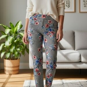 Jules & Leopold - Black & White Checkered Pull On Pants W/Floral Print , Size SP